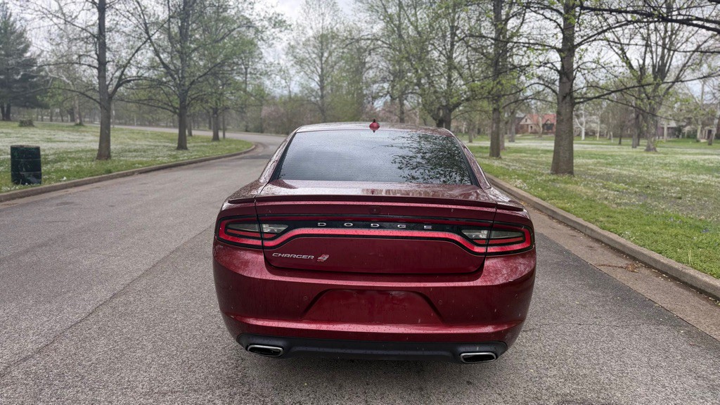 2018 Dodge Charger Image 8