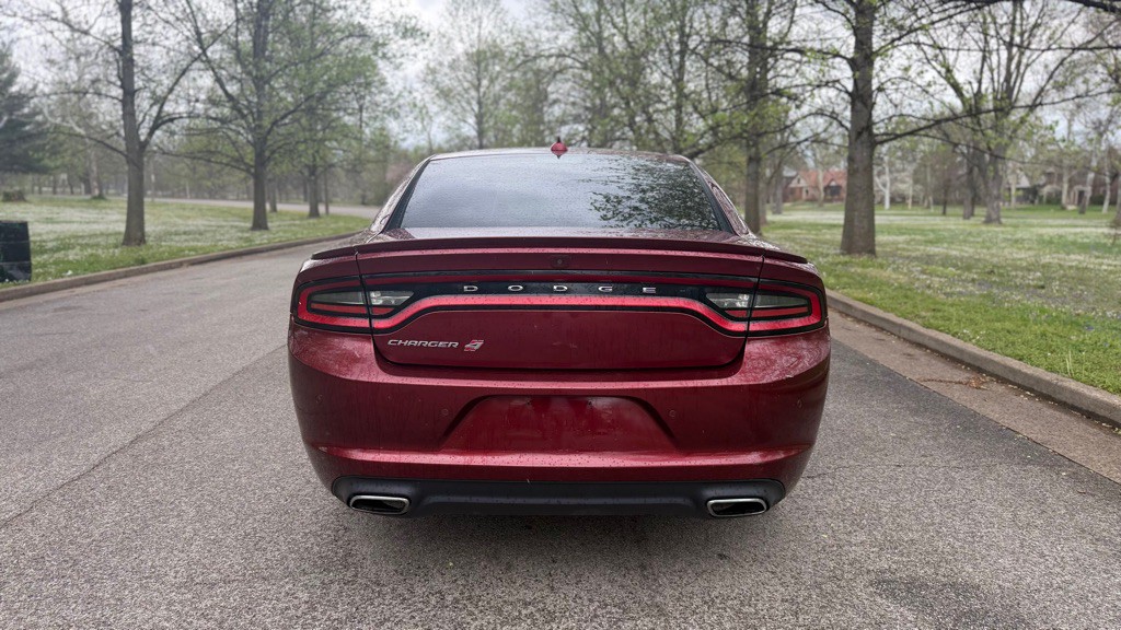 2018 Dodge Charger Image 10
