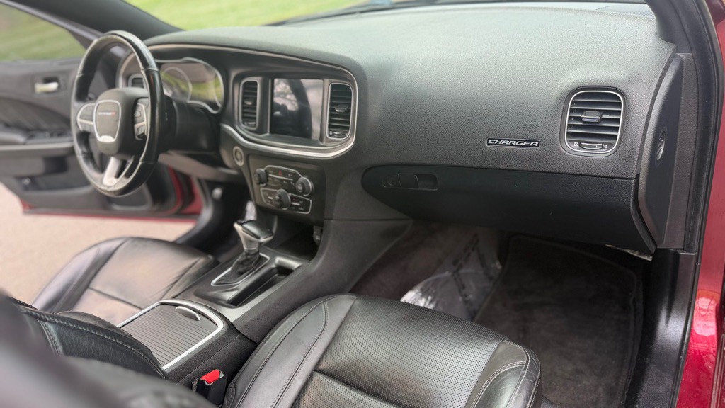 2018 Dodge Charger Image 17