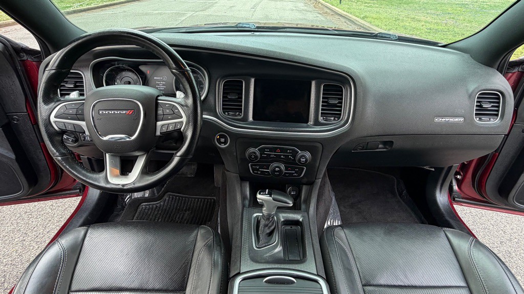 2018 Dodge Charger Image 11