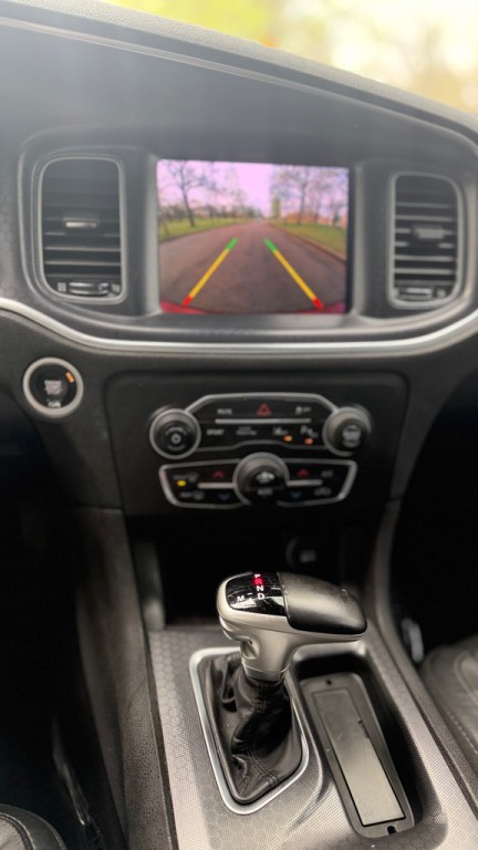 2018 Dodge Charger Image 19