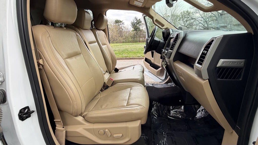 2017 Ford F-150 Image 12