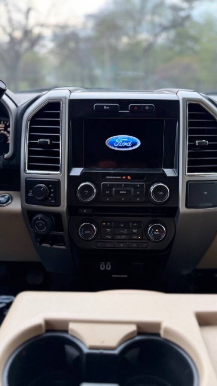 2017 Ford F-150 Image 14