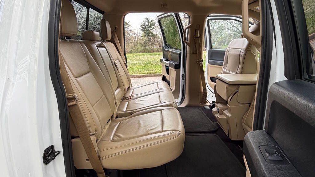 2017 Ford F-150 Image 21