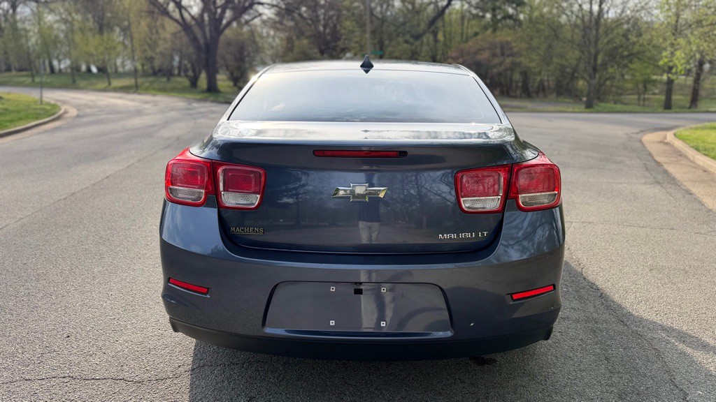 2013 Chevrolet Malibu Image 10