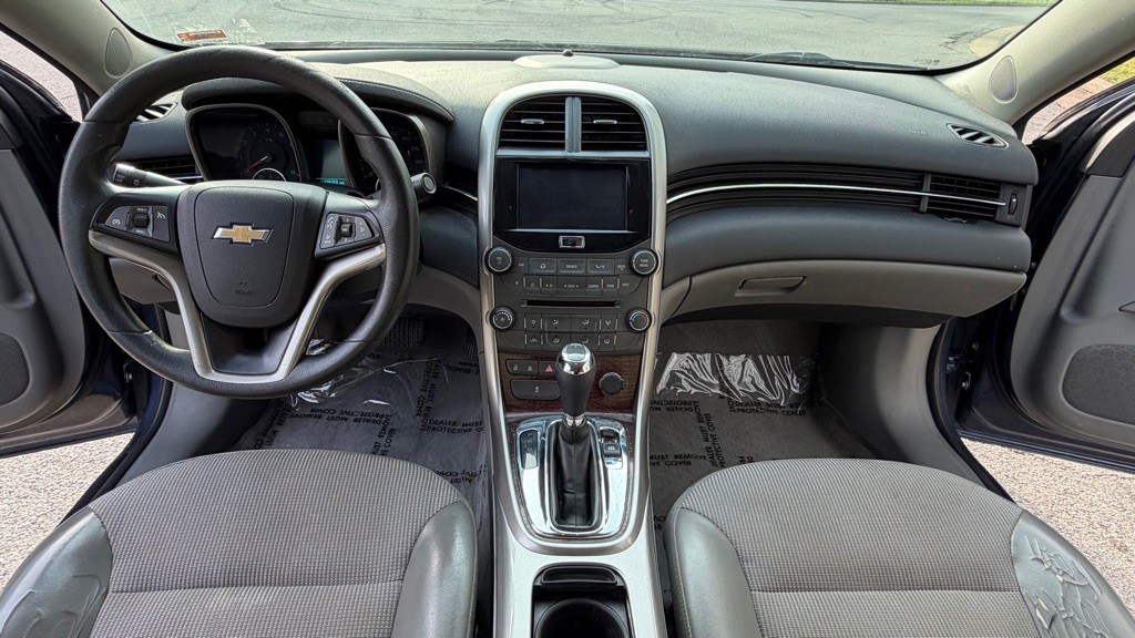 2013 Chevrolet Malibu Image 13