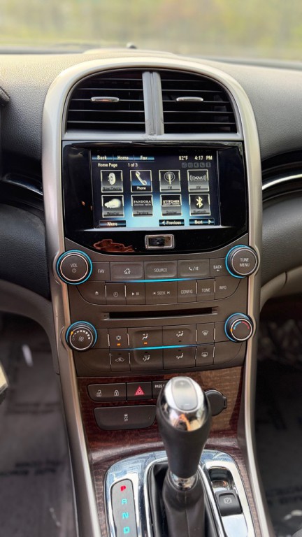 2013 Chevrolet Malibu Image 20