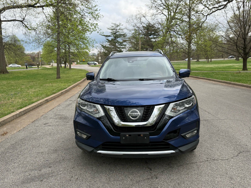 2017 Nissan Rogue Image 5