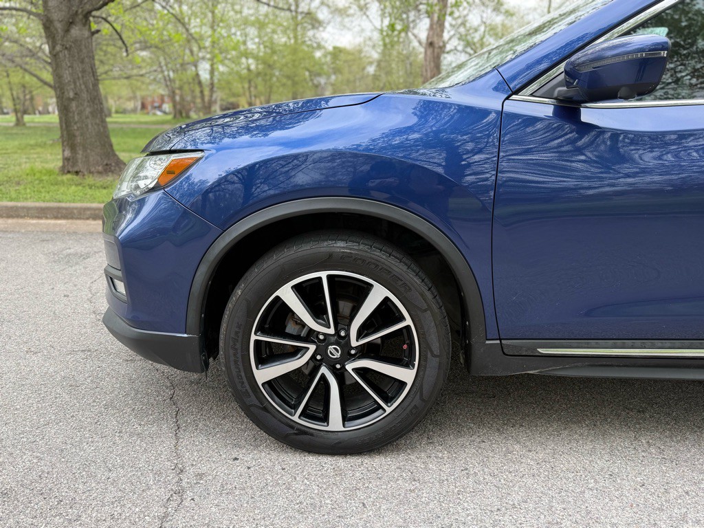 2017 Nissan Rogue Image 26