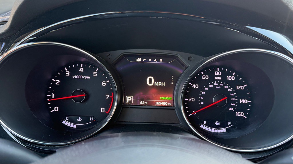 2016 Kia Sedona Image 17