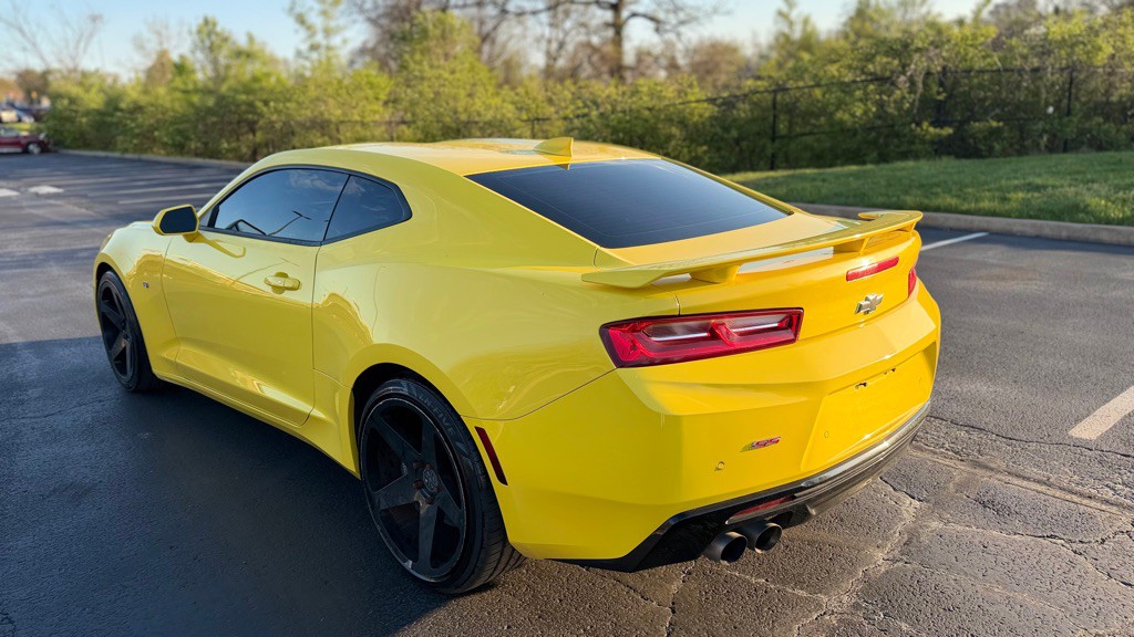 2017 Chevrolet Camaro Image 7