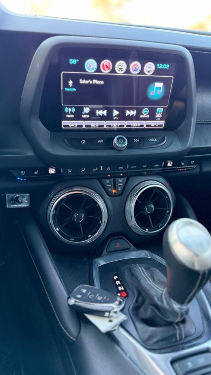 2017 Chevrolet Camaro Image 19