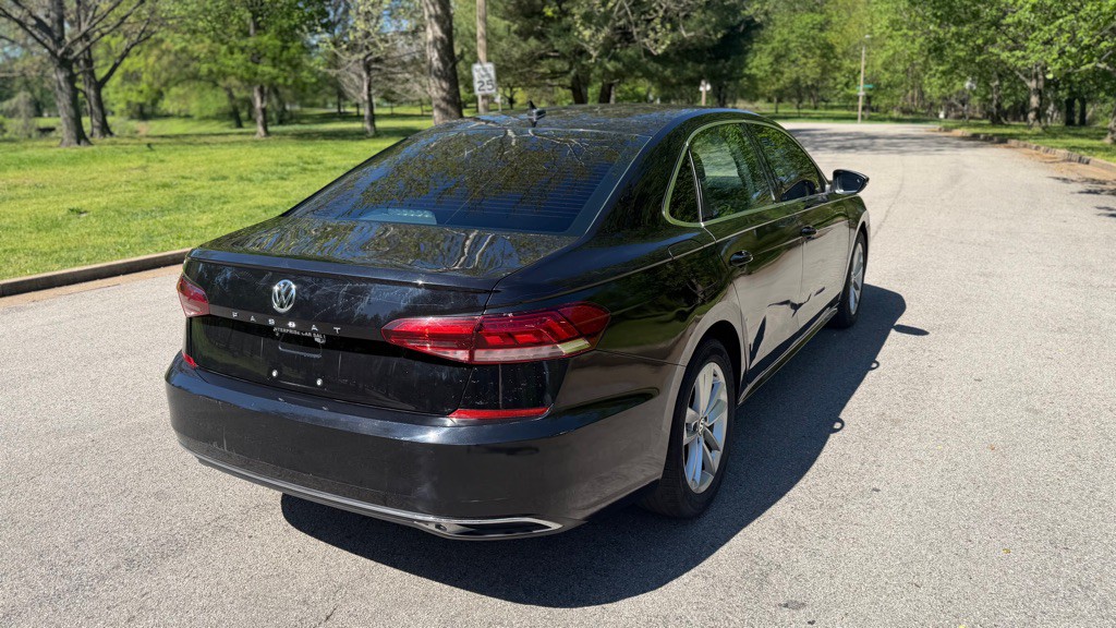 2020 Volkswagen Passat Image 9