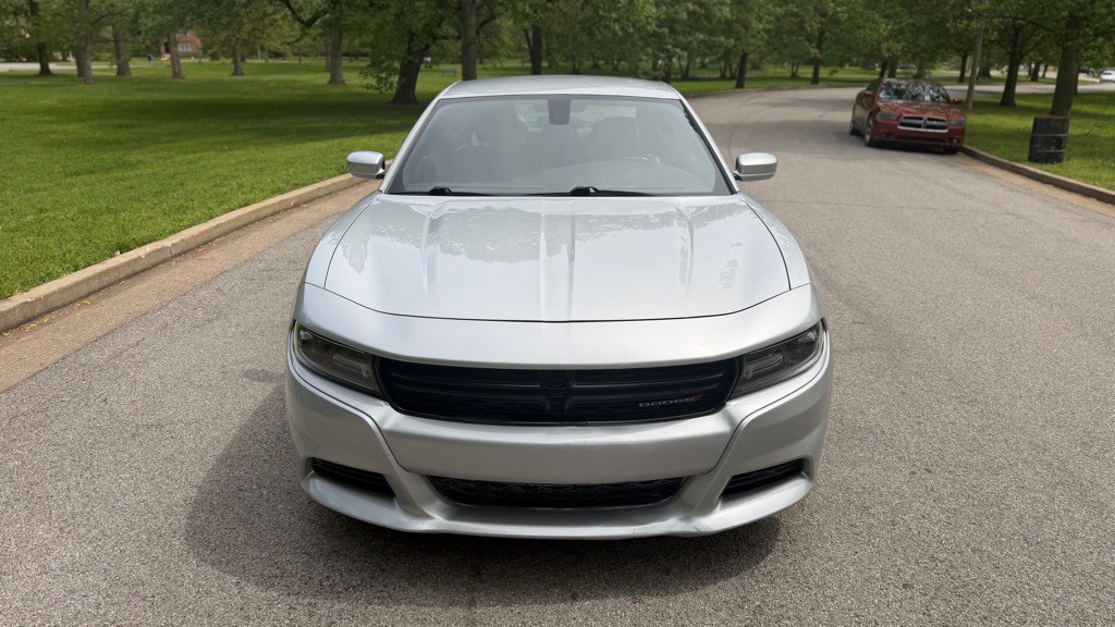 2019 Dodge Charger Image 2