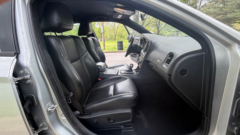 2019 Dodge Charger Image 12