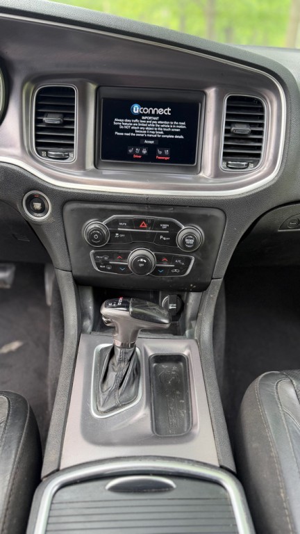 2019 Dodge Charger Image 14