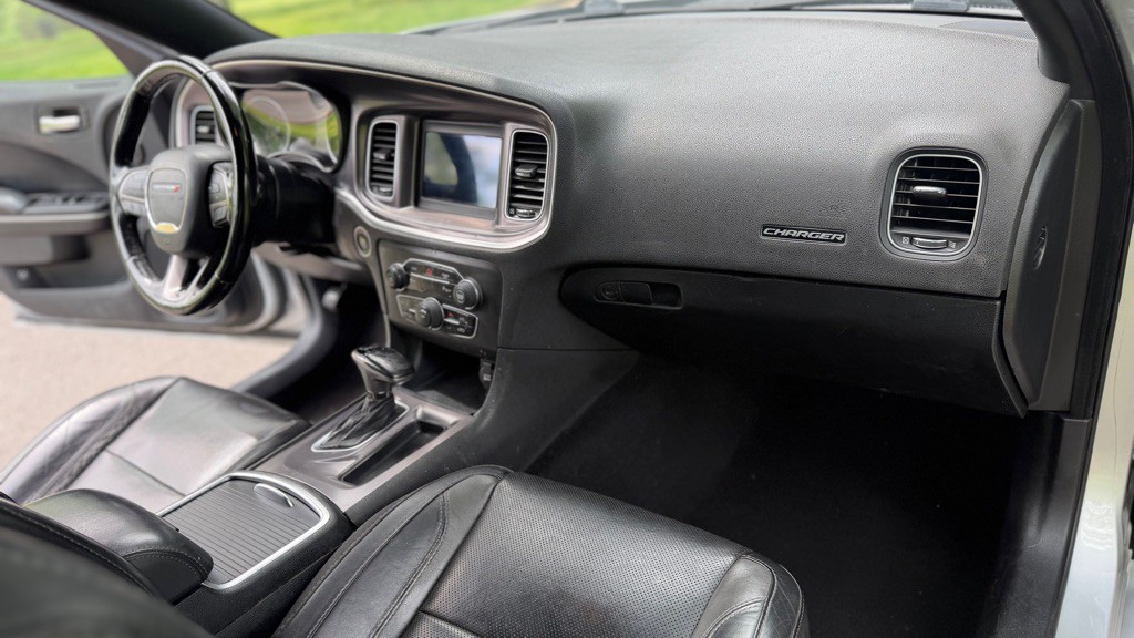 2019 Dodge Charger Image 15