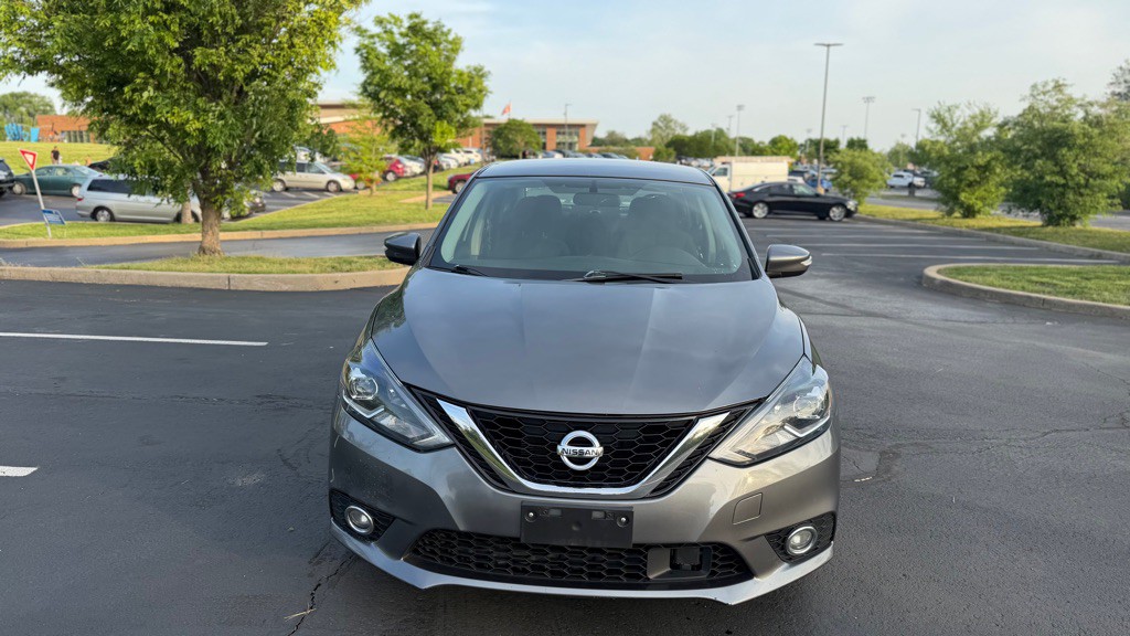 2019 Nissan Sentra Image 2