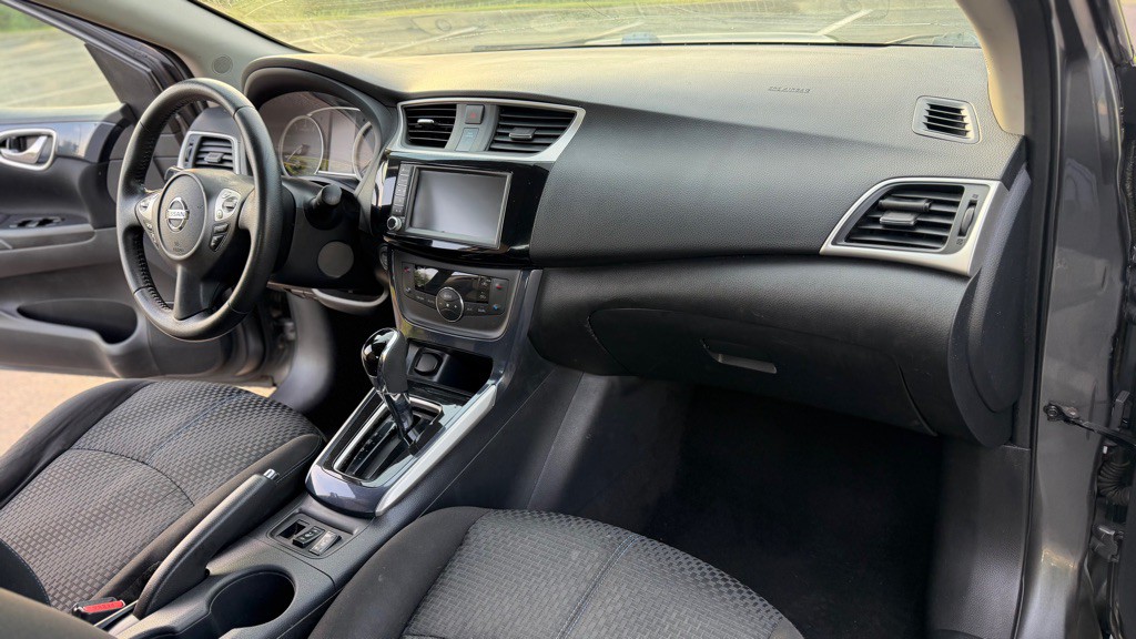 2019 Nissan Sentra Image 15