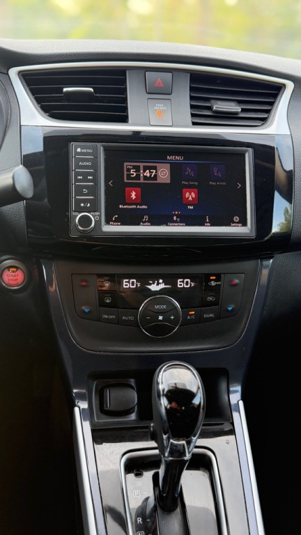 2019 Nissan Sentra Image 19