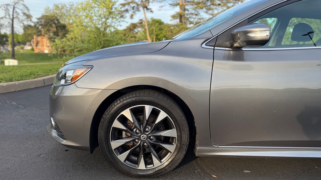 2019 Nissan Sentra Image 28