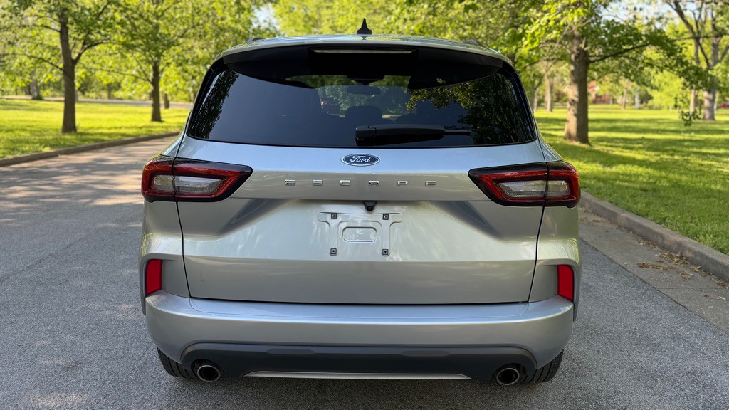 2024 Ford Escape Image 8