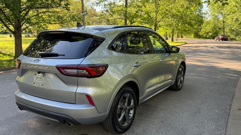 2024 Ford Escape Image 9