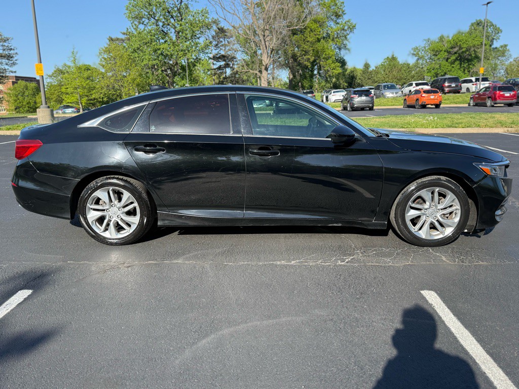 2018 Honda Accord Image 3