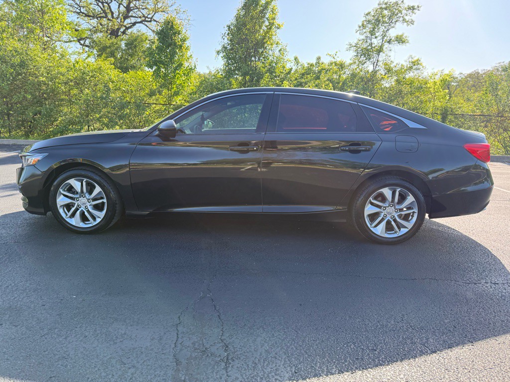 2018 Honda Accord Image 5
