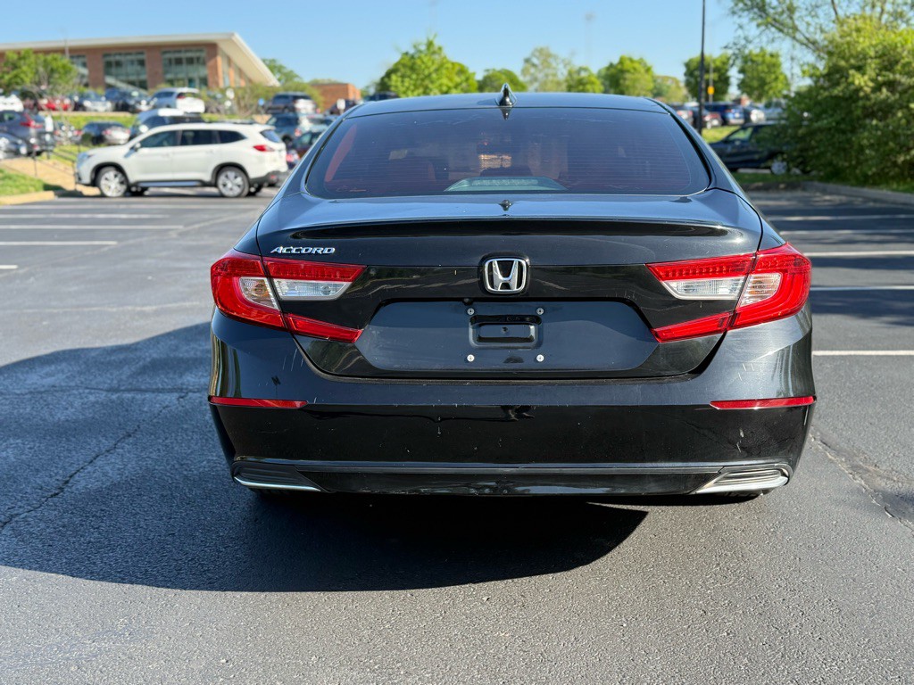 2018 Honda Accord Image 6