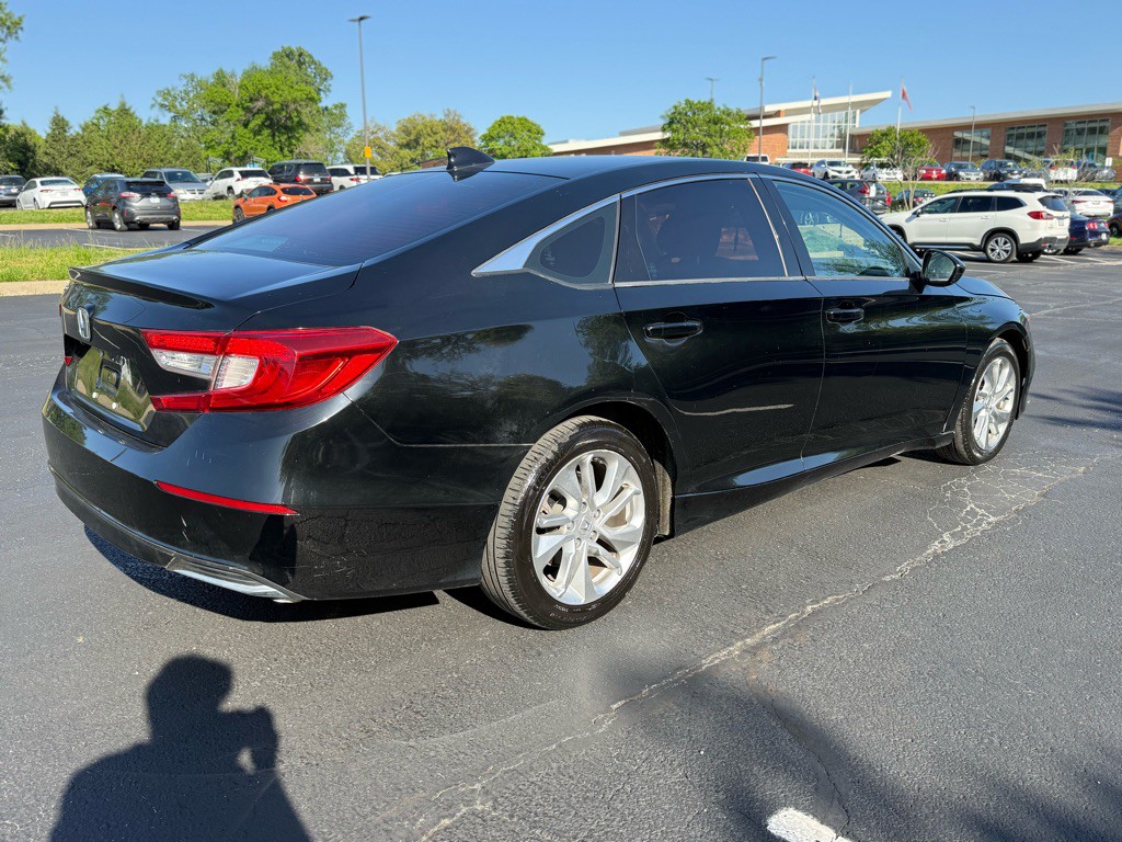 2018 Honda Accord Image 7