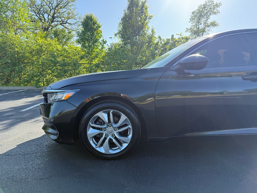 2018 Honda Accord Image 20