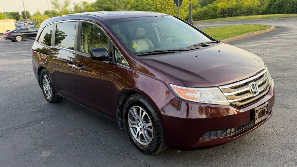 2012 Honda Odyssey Image 4