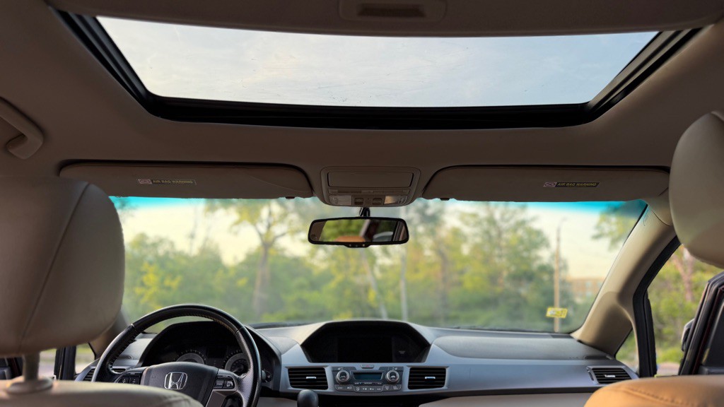 2012 Honda Odyssey Image 22