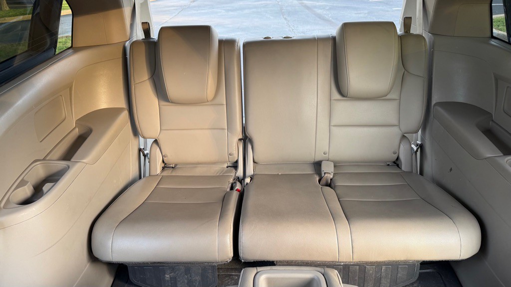 2012 Honda Odyssey Image 26