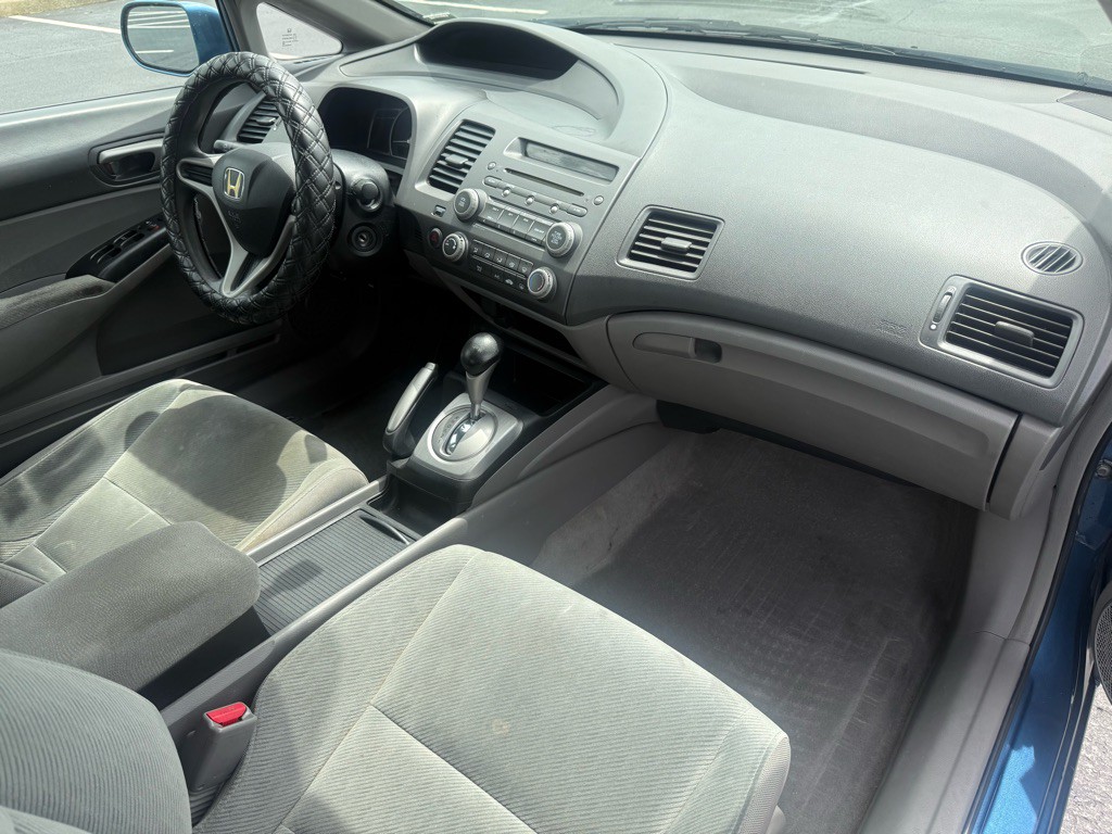 2010 Honda Civic Image 11
