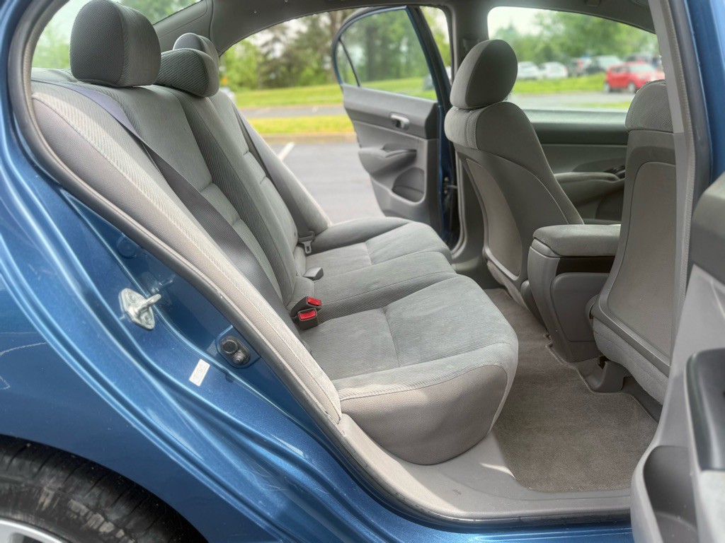 2010 Honda Civic Image 15
