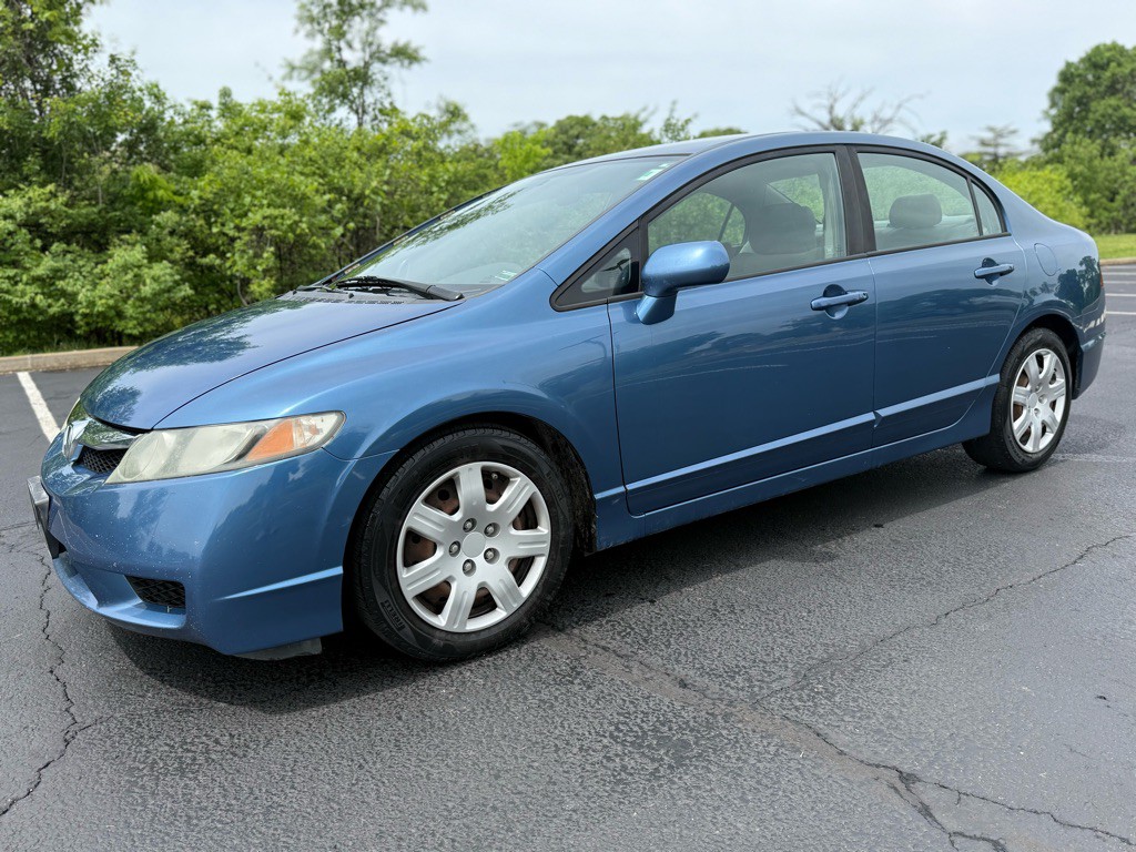 2010 Honda Civic Image 1
