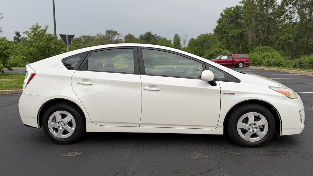 2010 Toyota Prius Image 6