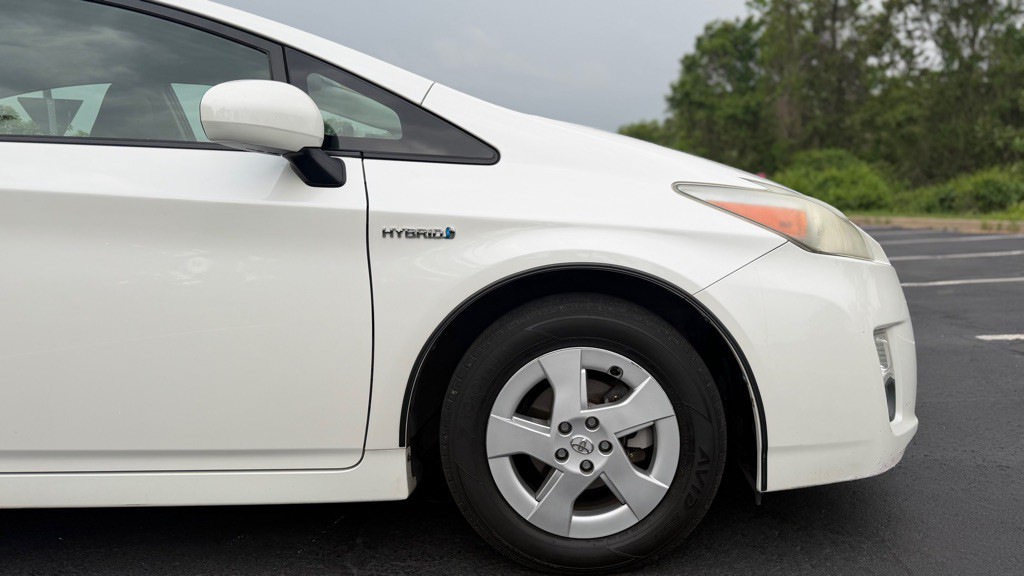 2010 Toyota Prius Image 25