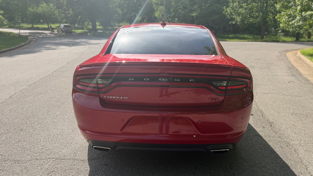 2015 Dodge Charger Image 8