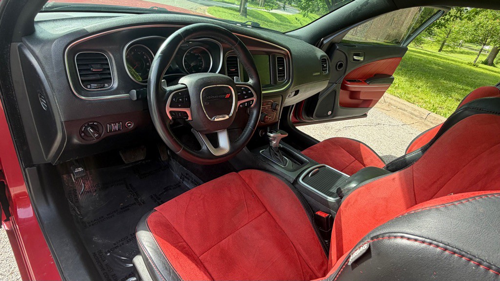 2015 Dodge Charger Image 15