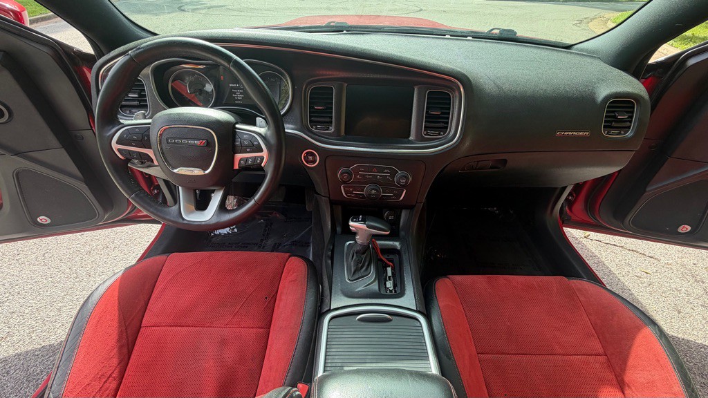 2015 Dodge Charger Image 20