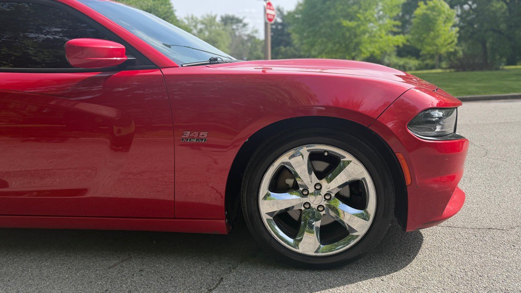 2015 Dodge Charger Image 29