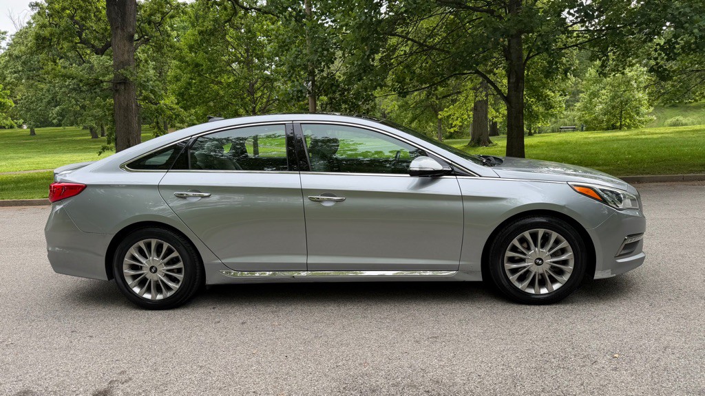 2015 Hyundai Sonata Image 6