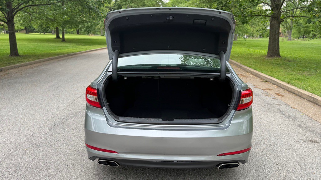 2015 Hyundai Sonata Image 11