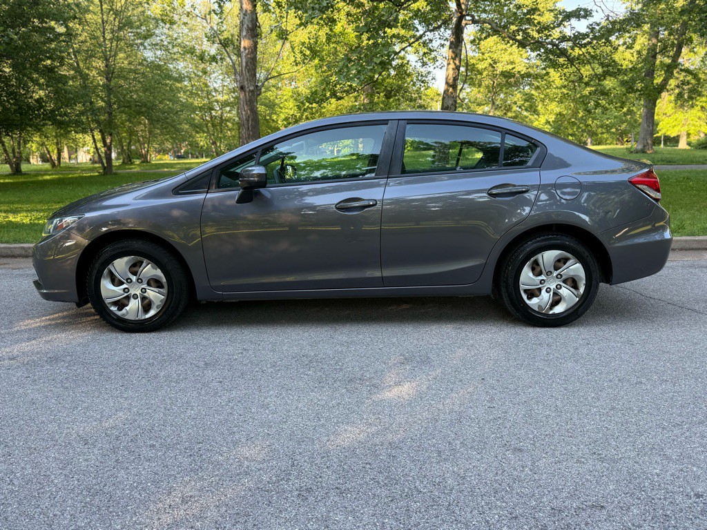 2015 Honda Civic Image 1