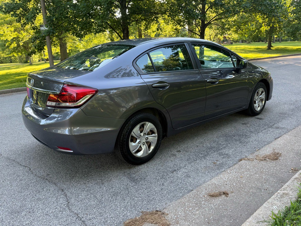 2015 Honda Civic Image 6