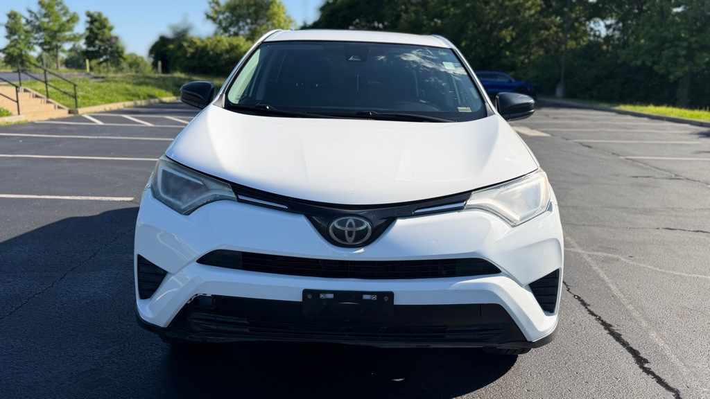 2018 Toyota Rav4 Image 4