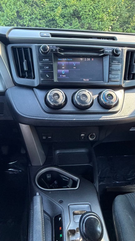 2018 Toyota Rav4 Image 15